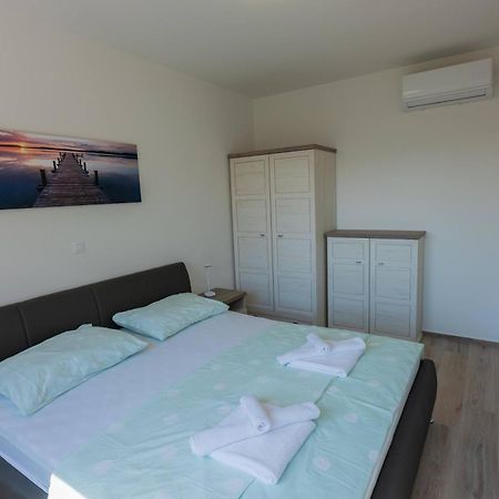 Three-Bedroom Premium Holiday Home Atmosfera With Private Pool&Sauna Vodice Dış mekan fotoğraf