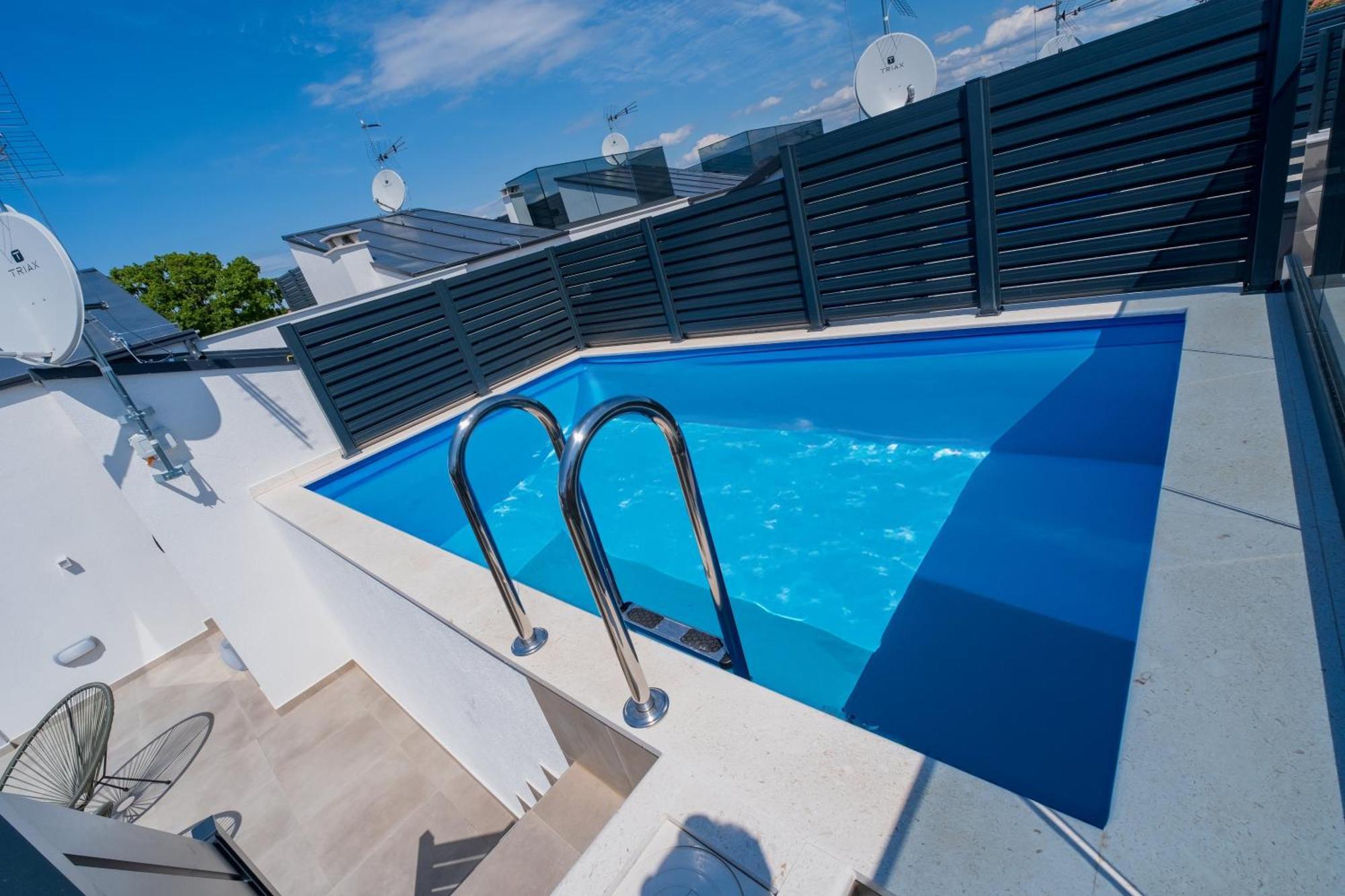 Three-Bedroom Premium Holiday Home Atmosfera With Private Pool&Sauna Vodice Dış mekan fotoğraf